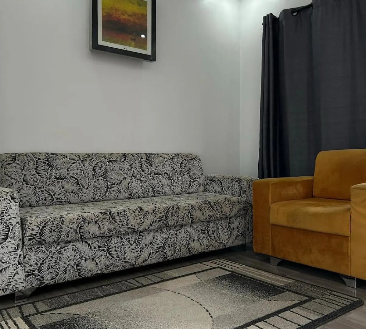Modern 2-Bedroom Apartment Dakar