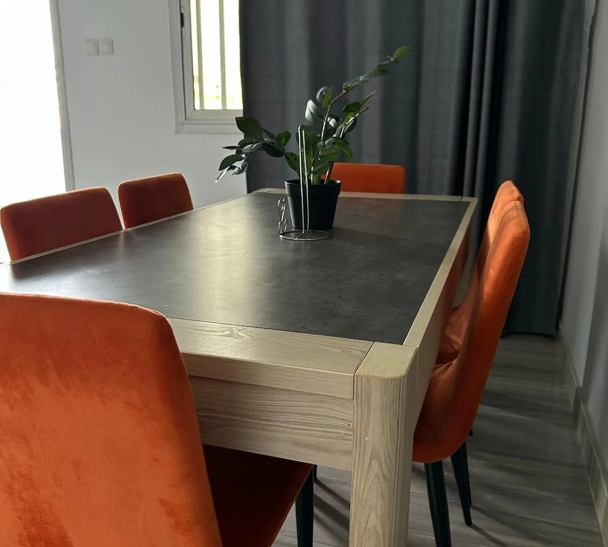 Modern 2-Bedroom Apartment Dakar