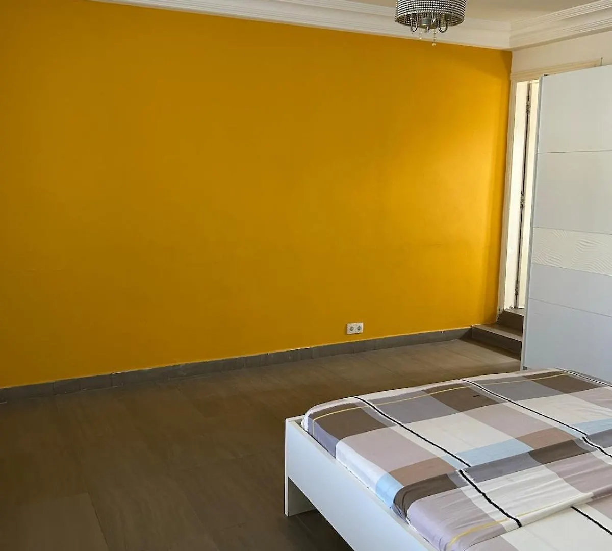 Modern 2-Bedroom Apartment Dakar Senegal